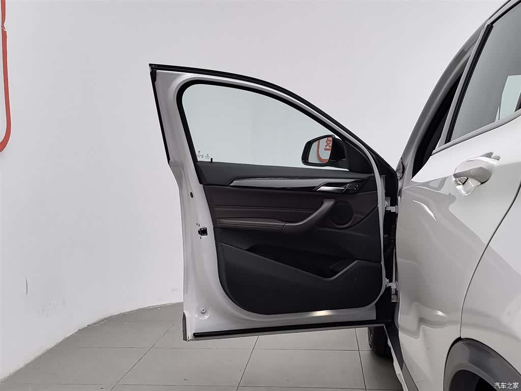 BMW X2, 2021 8