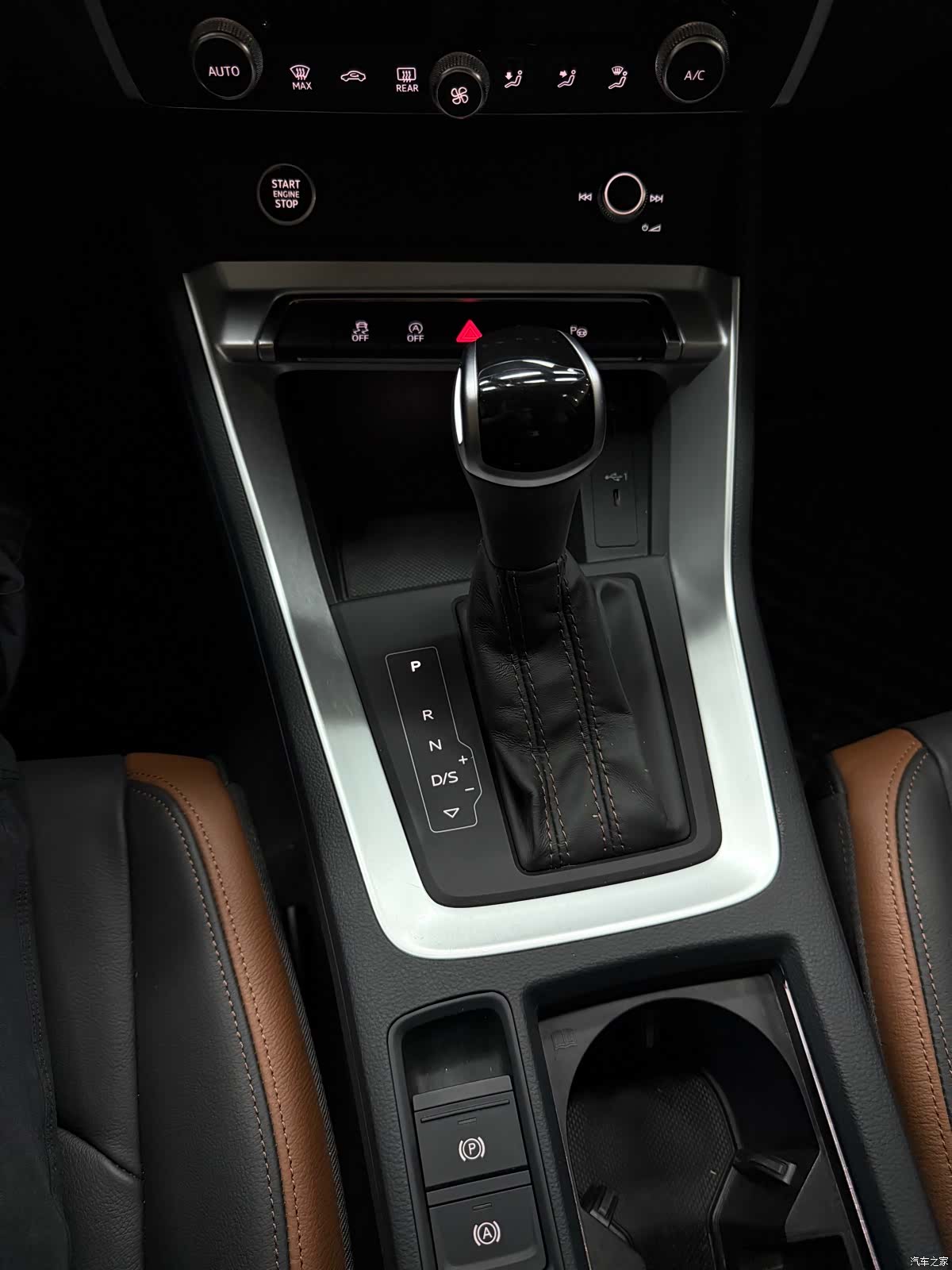 Audi Q3, 2022 15