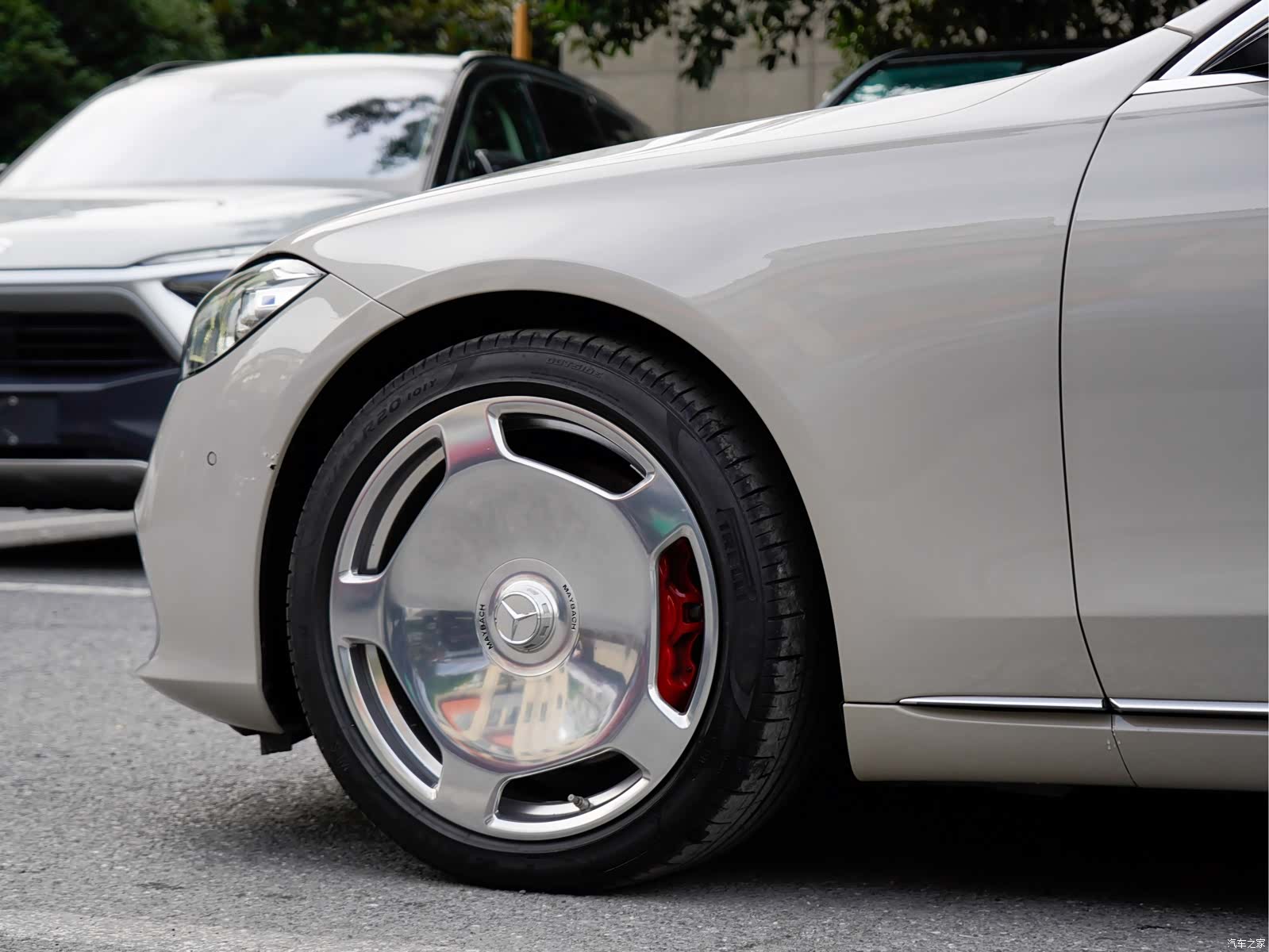 Maybach S-Class, 2023 7