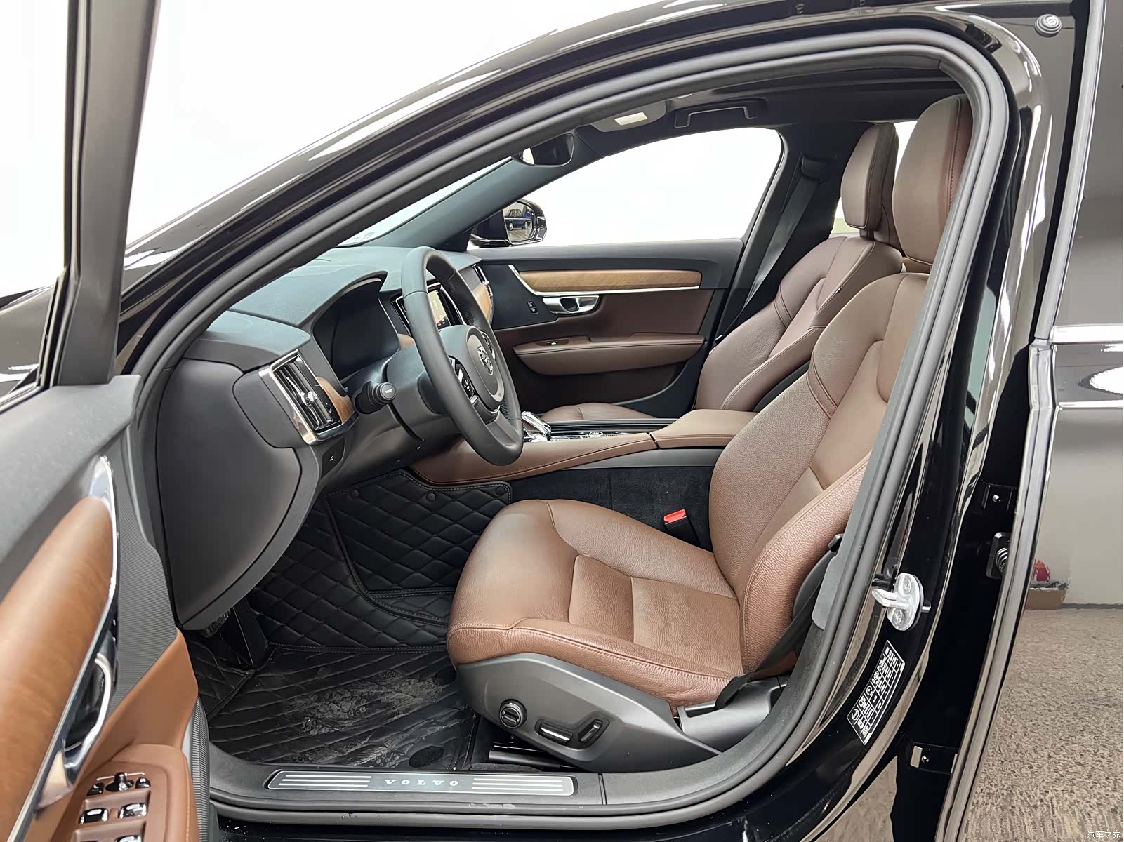 Volvo S90, 2024 15