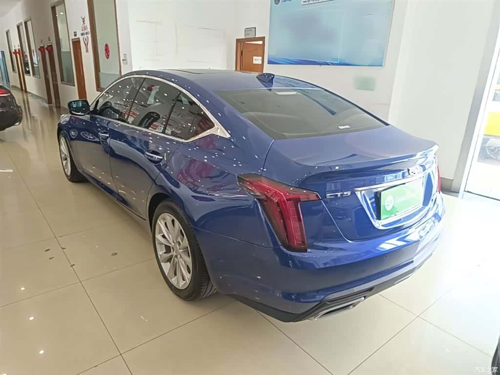 Cadillac CT5, 2022 все фото