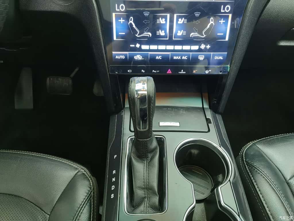 Ford Explorer, 2017 13