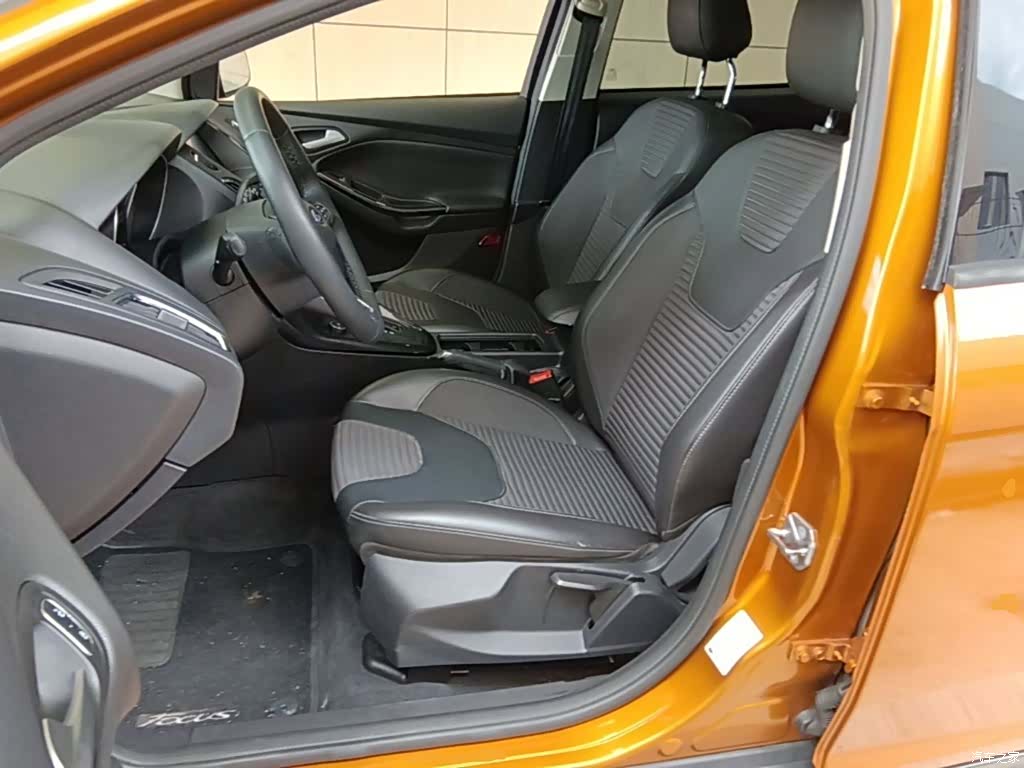 Ford Focus, 2017 15