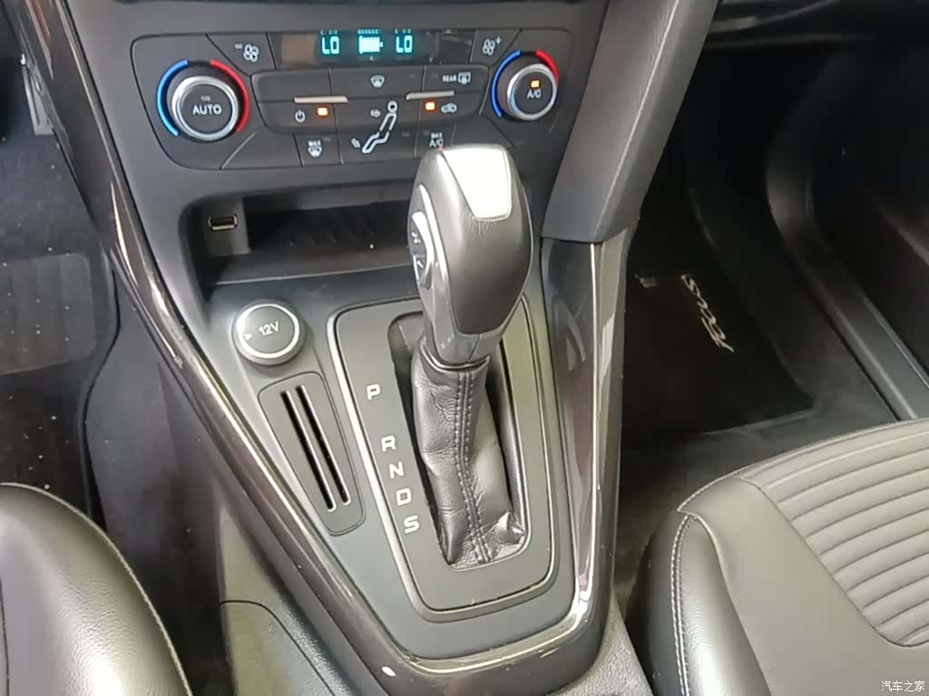 Ford Focus, 2017 14