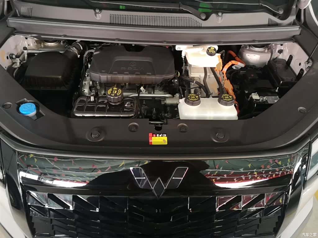 Wuling 730, 2025 20