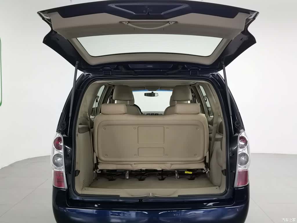 Buick GL8, 2016 16