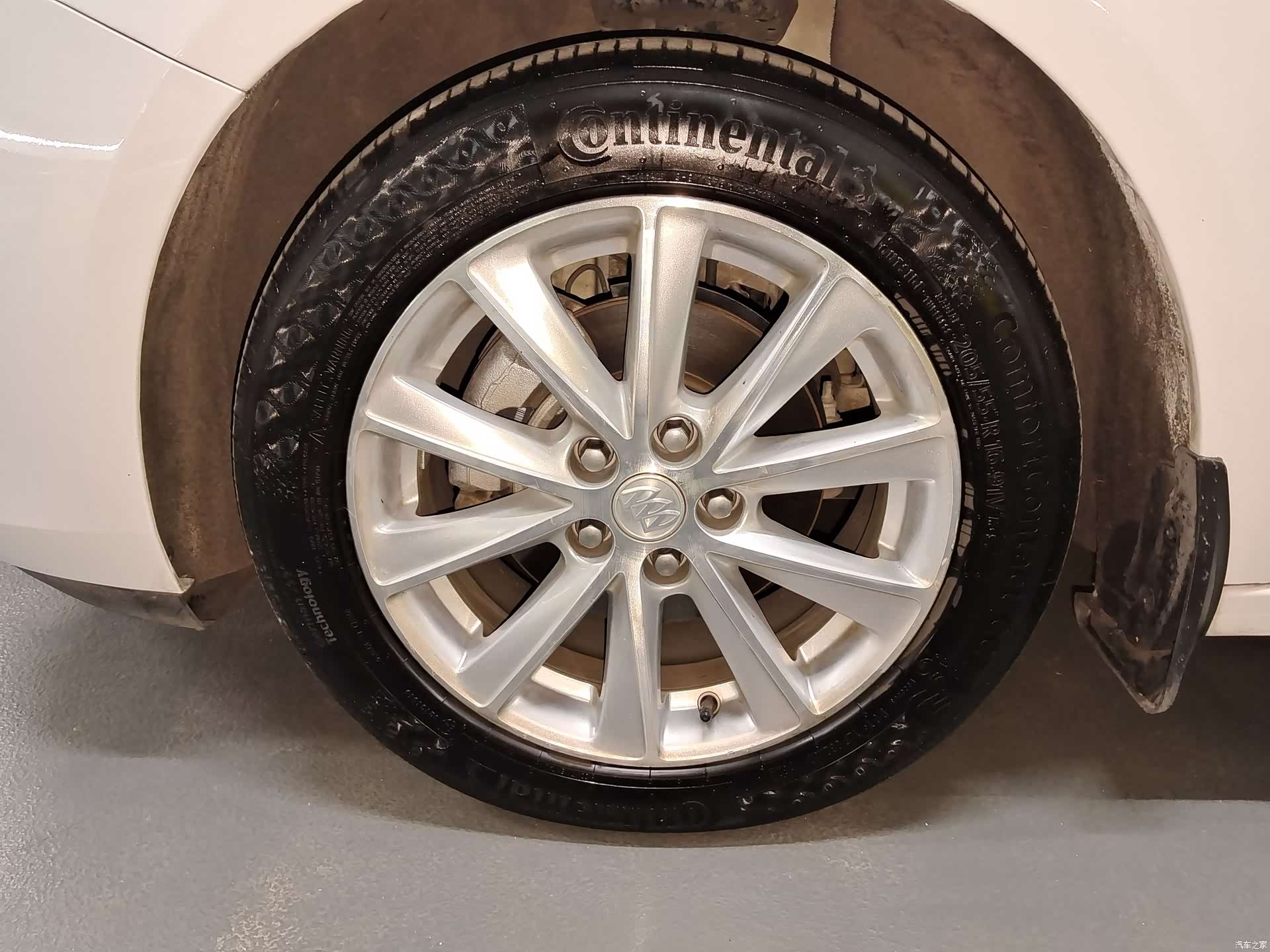 Buick Verano, 2017 13
