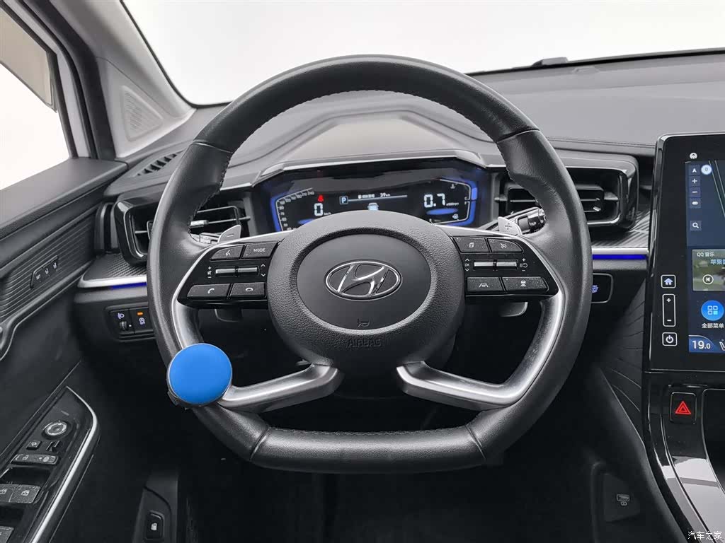 Hyundai Custo, 2023 11
