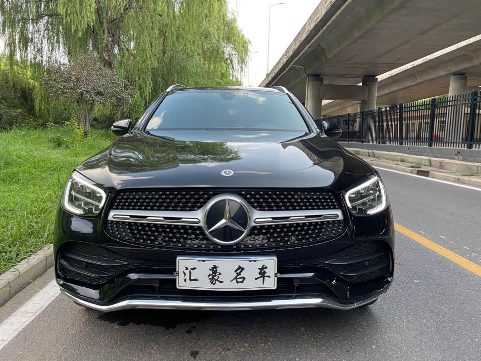 Mercedes-Benz GLC Mercedes-Benz GLC