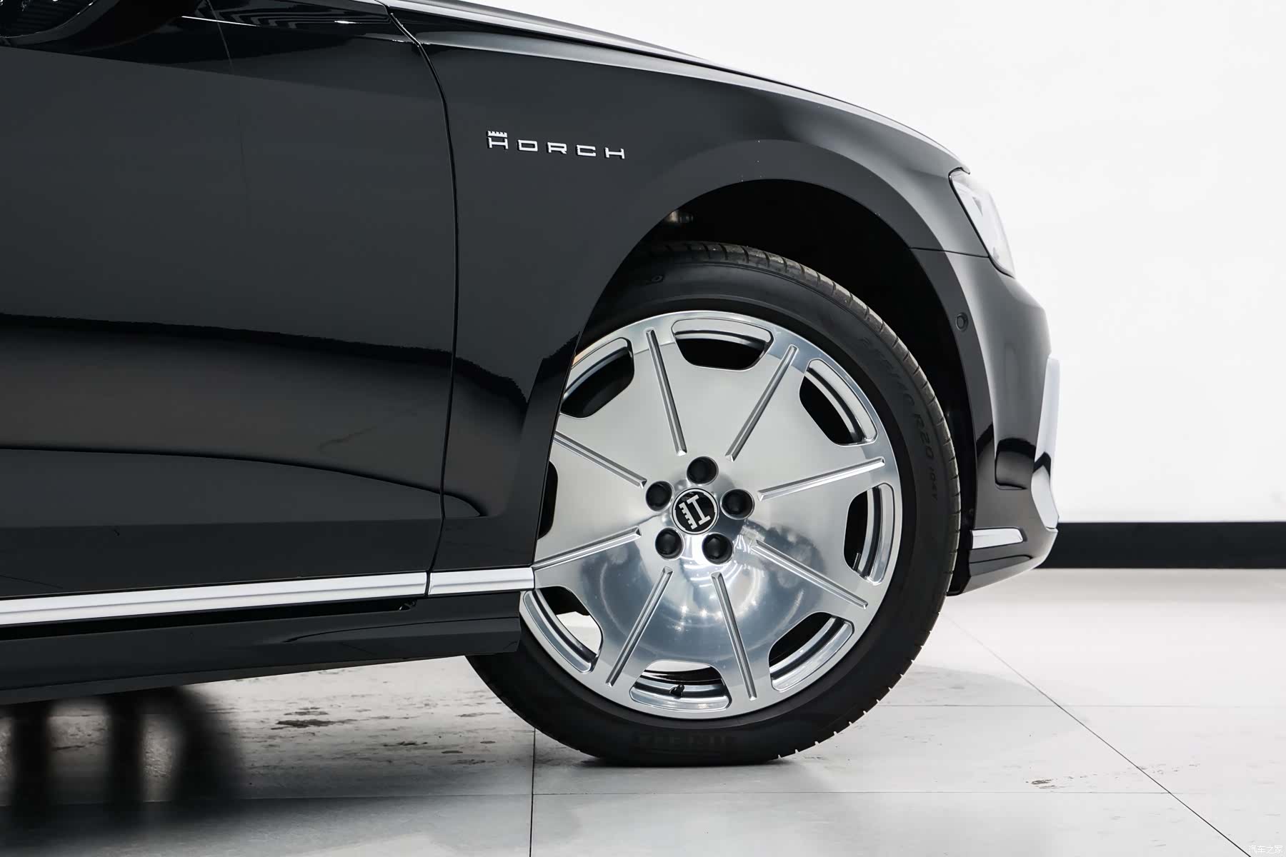 Audi A8L, 2023 27
