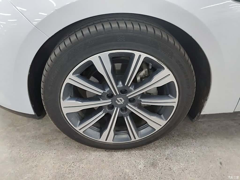 Leapmotor C01, 2023 25