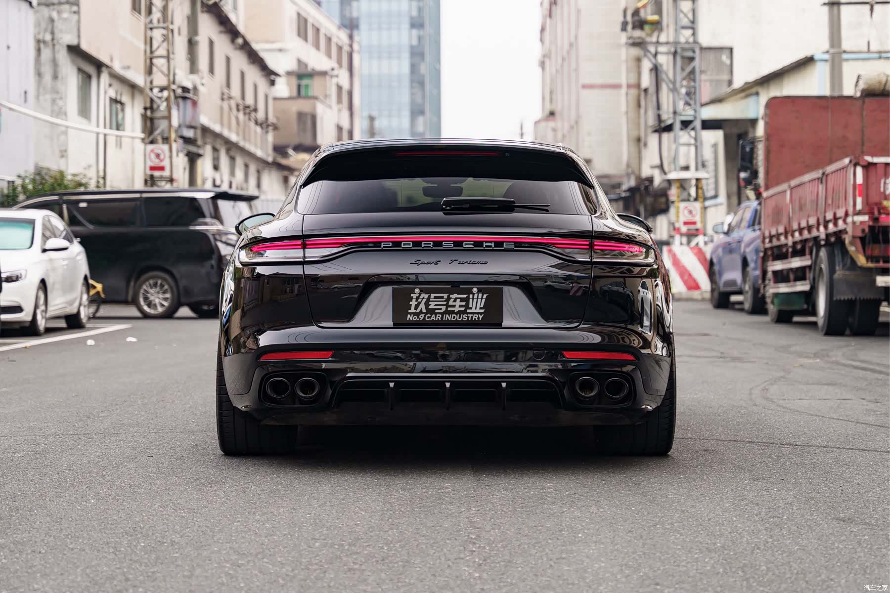 Porsche Panamera, 2022 4
