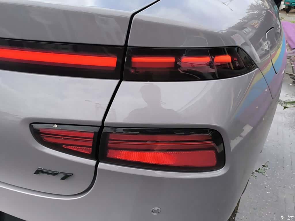 Xpeng P7, 2024 8