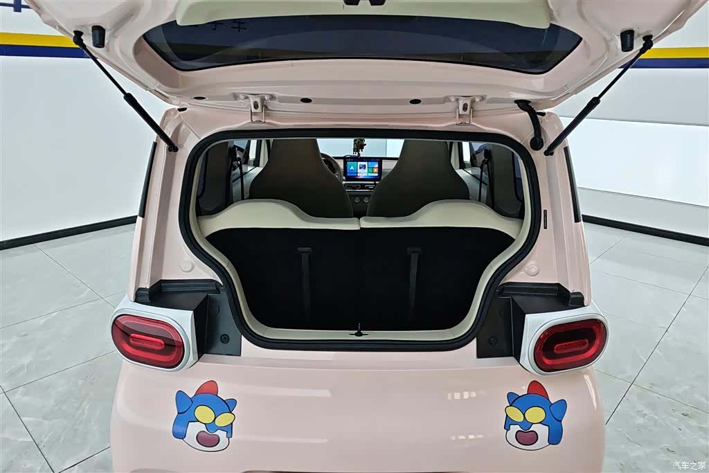Wuling MINIEV, 2025 4