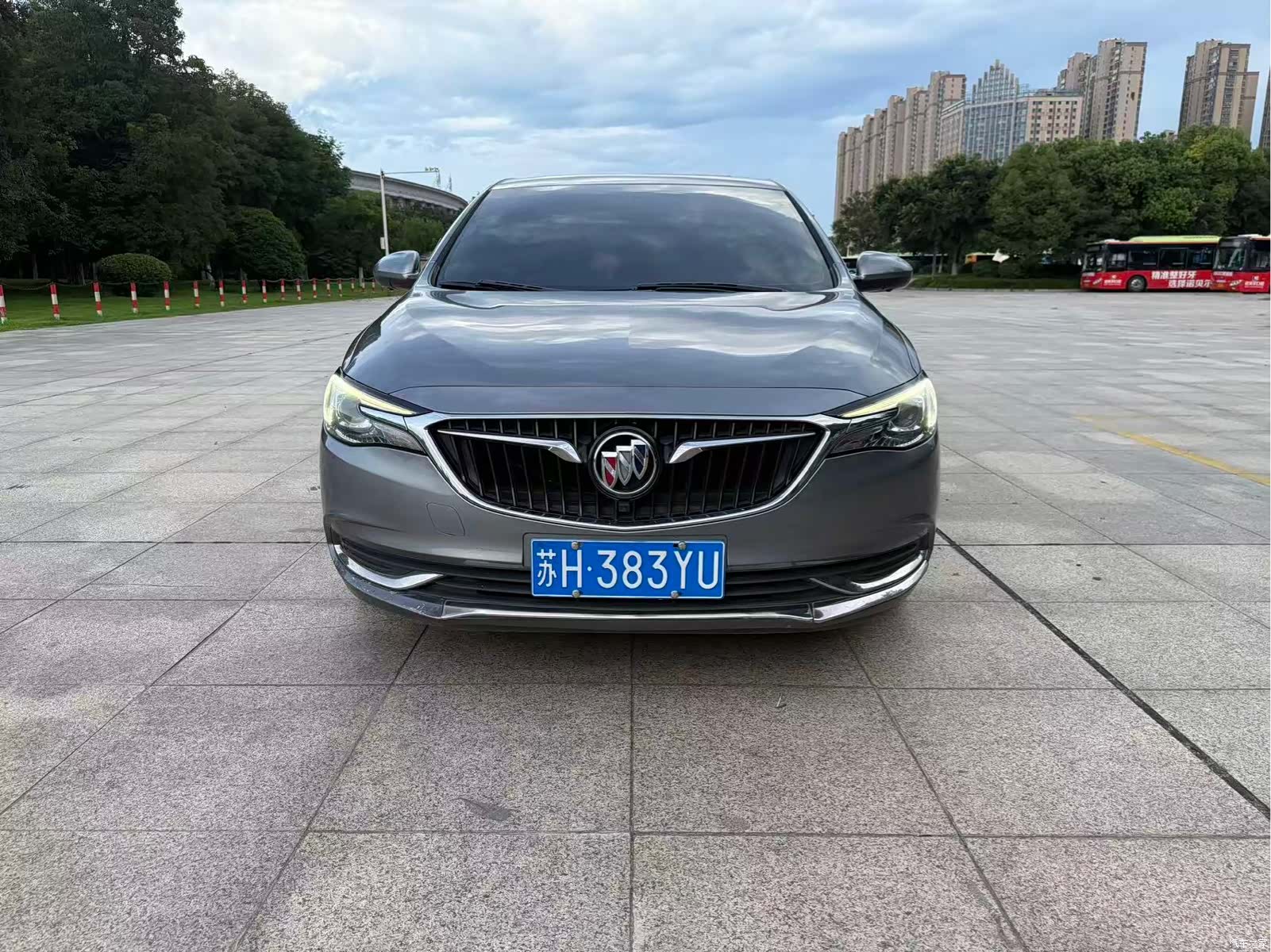 Buick V, 2017 2