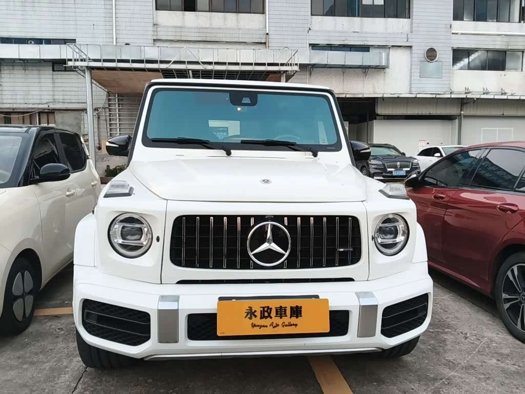 Mercedes-Benz G-Class
