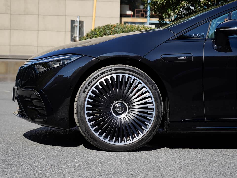 Mercedes-Benz EQS AMG