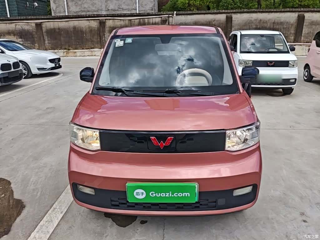 Wuling MINIEV, 2020 3