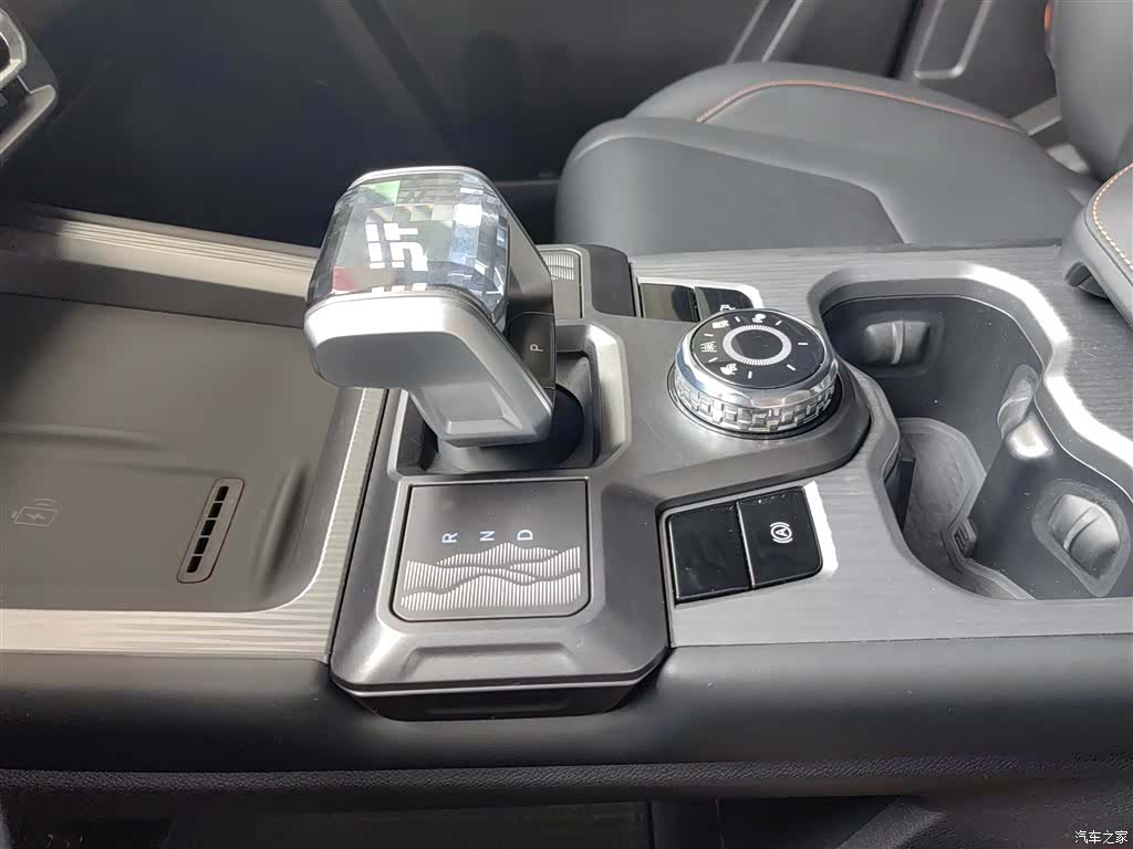 Jetour T1, 2025 11