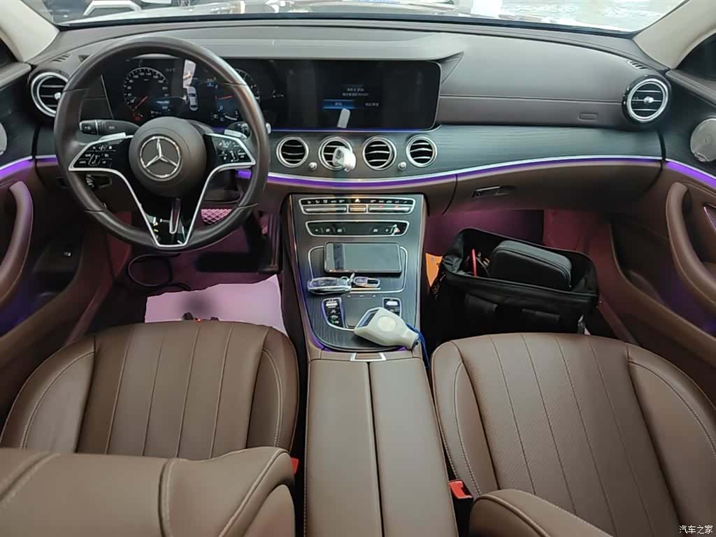 Mercedes-Benz E-Class, 2023 10