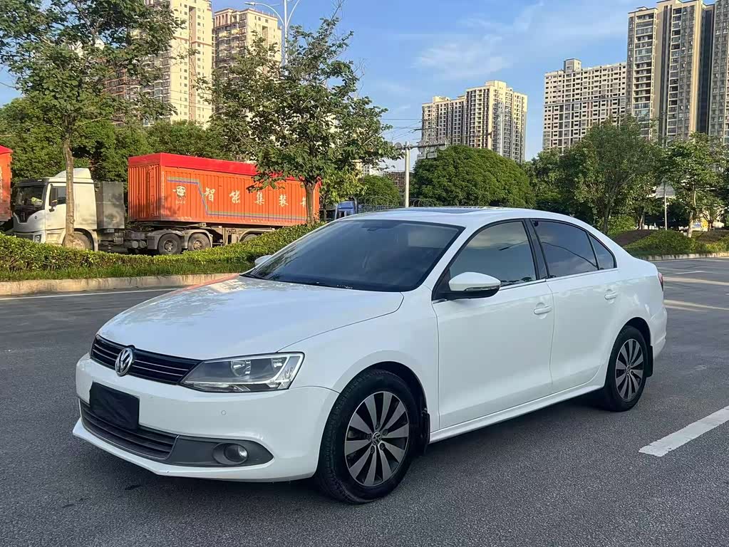 Volkswagen Sagitar