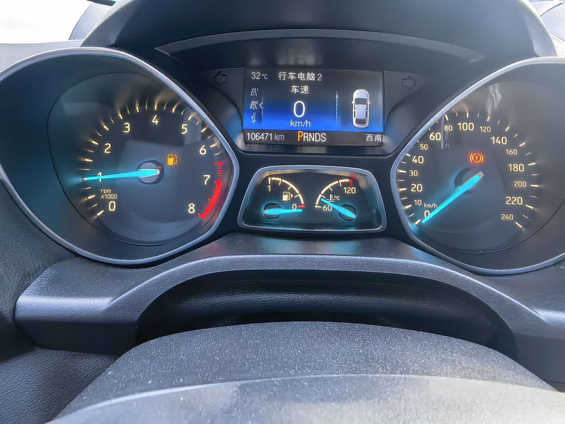 Ford Kuga, 2018 12