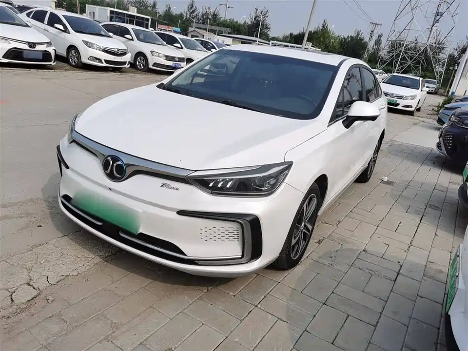 BAIC Beijing EU5 BAIC Beijing EU5