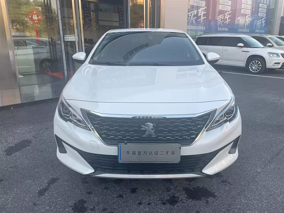 Peugeot 408