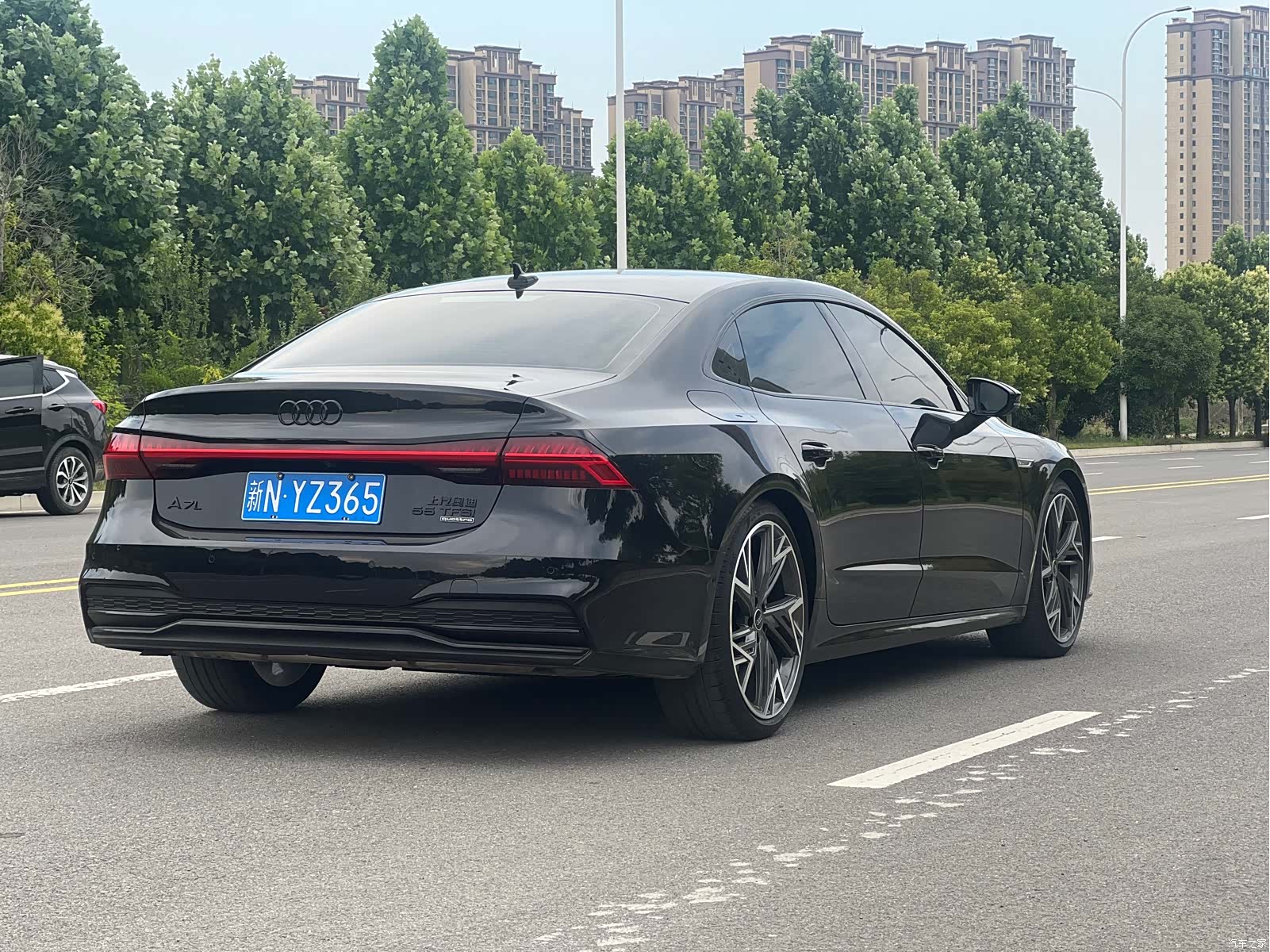 Audi A7L, 2024 4