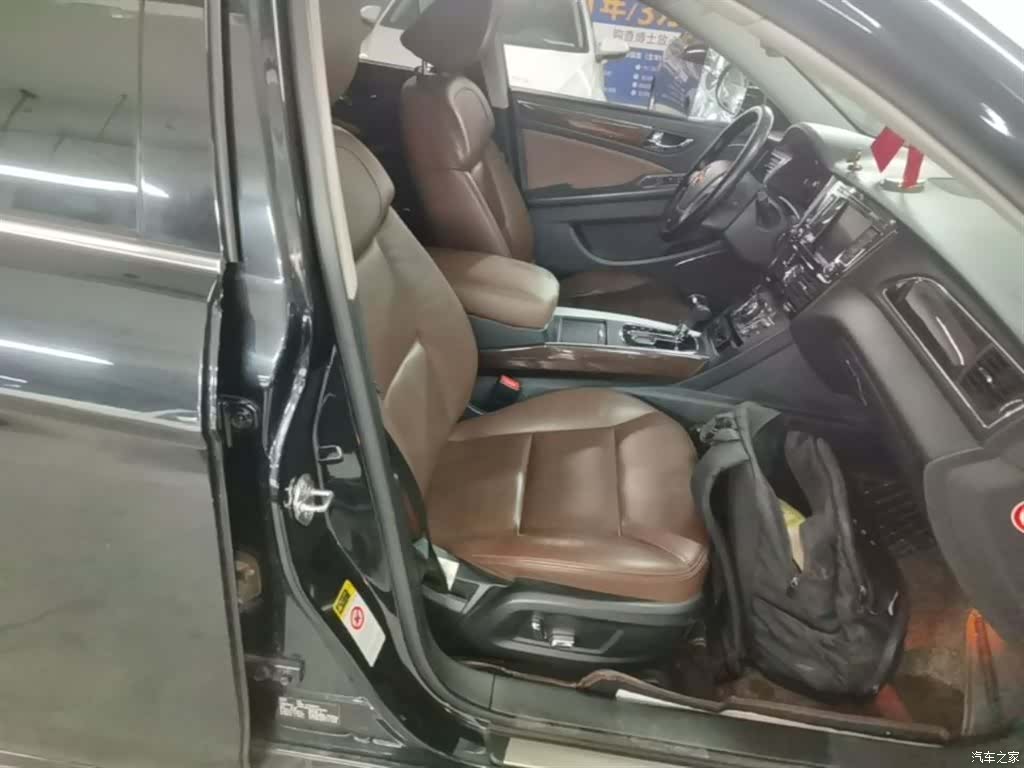 Hongqi H7, 2016 25