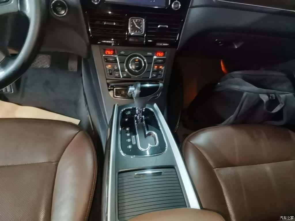Hongqi H7, 2016 14
