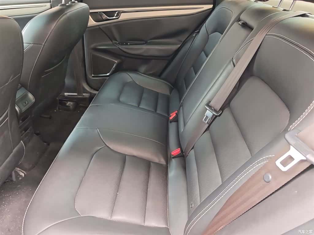 Geely Emgrand, 2016 17