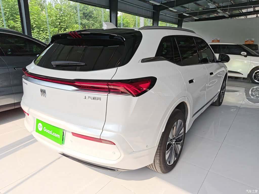 Buick E5, 2025 7