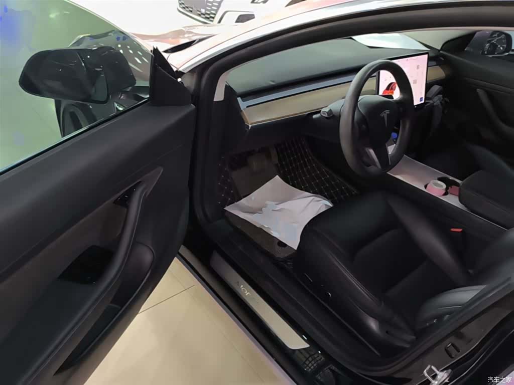 Tesla Model 3, 2021 16