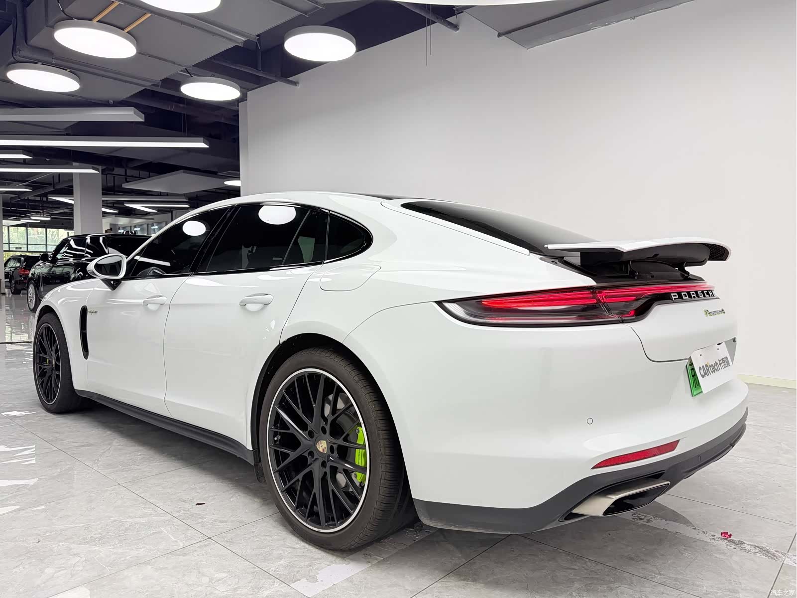 Porsche Panamera, 2021 4
