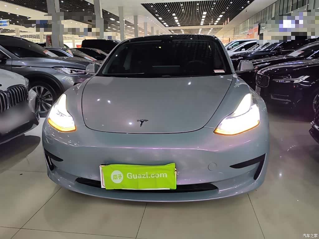 Tesla Model 3, 2021 3