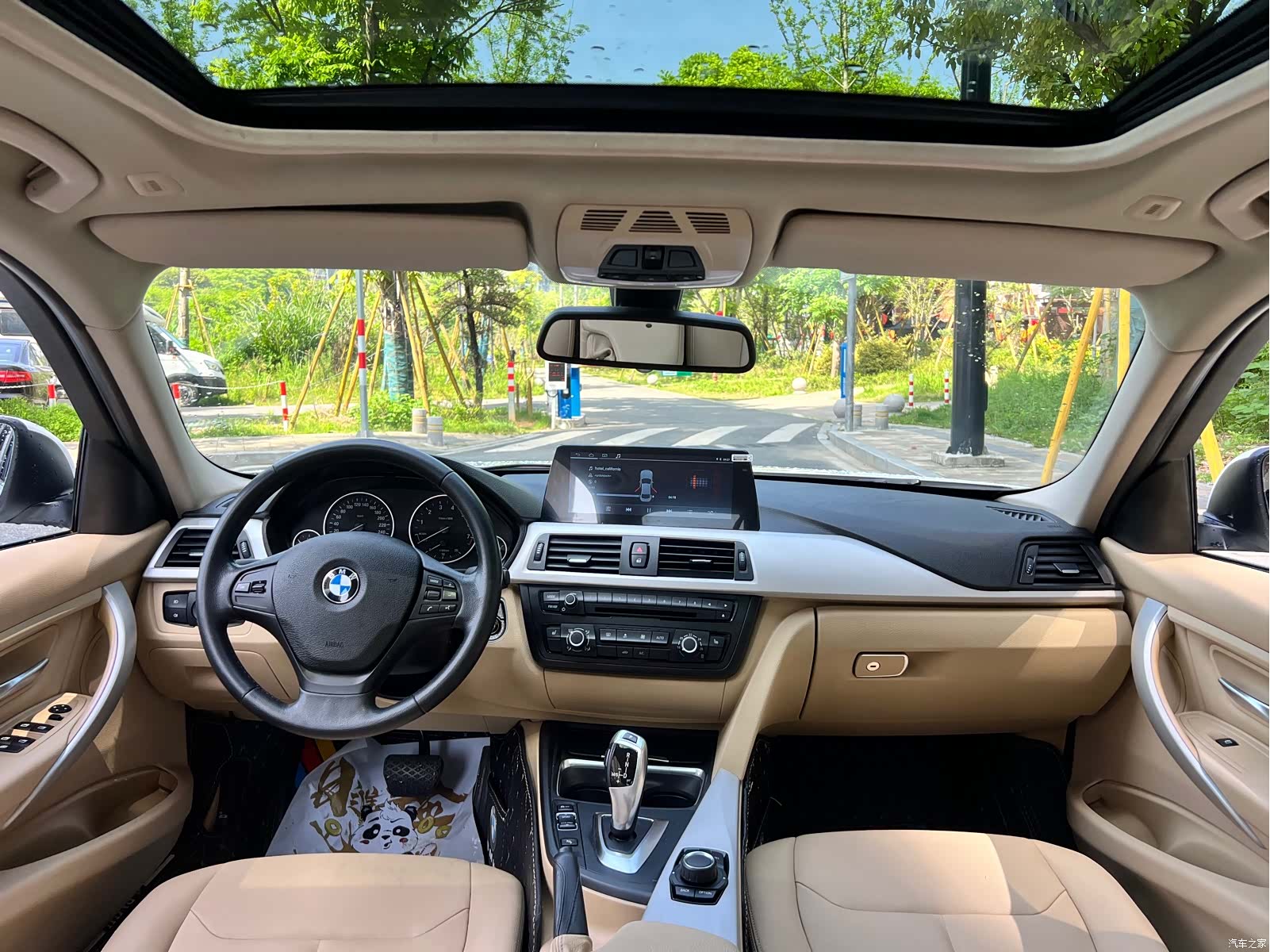 BMW 3 Series, 2015 11