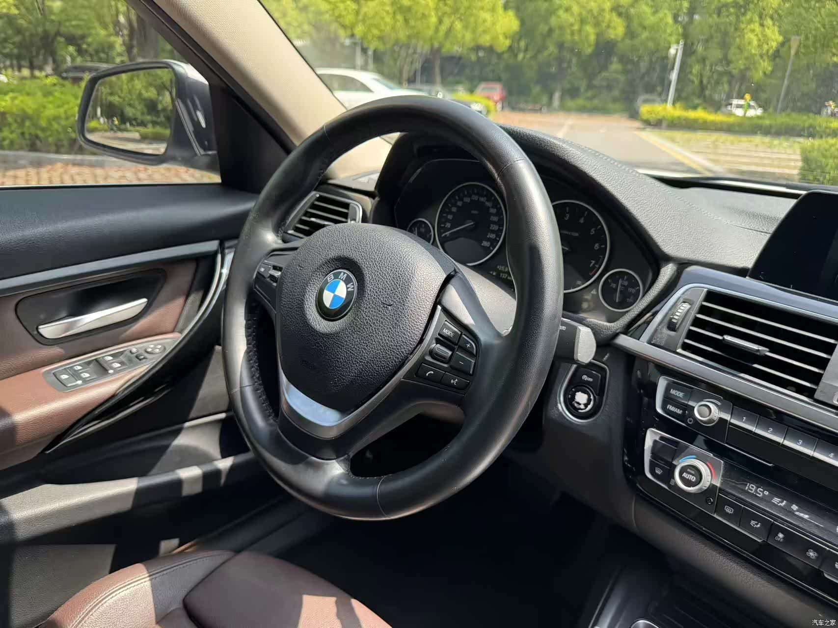 BMW 3 Series, 2018 14