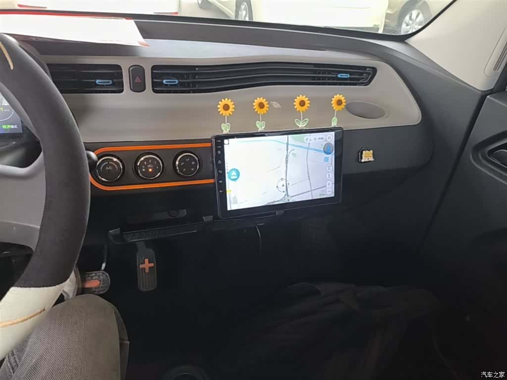Wuling MINIEV, 2021 13