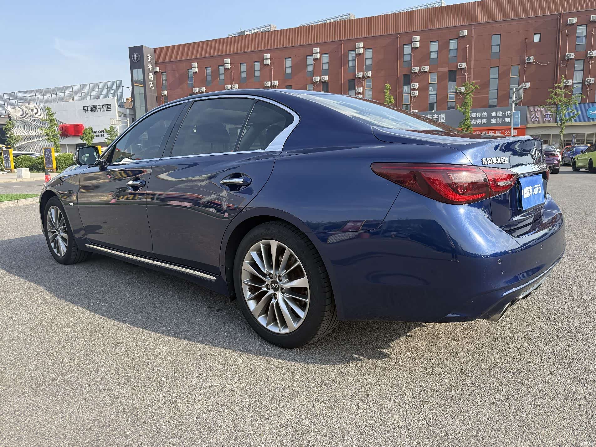 Infiniti Q50L, 2018 15