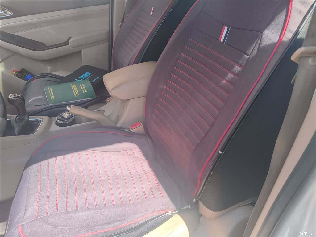 Wuling 730, 2015 8