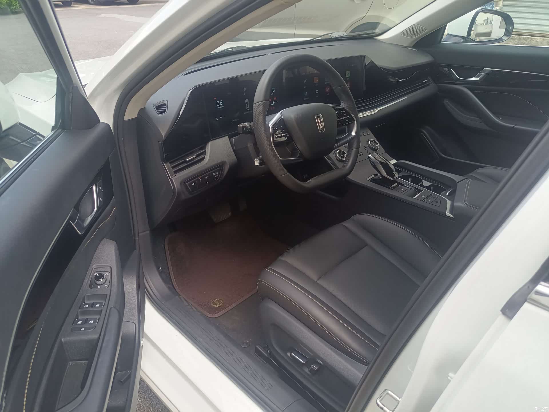 Bestune B70, 2021 4