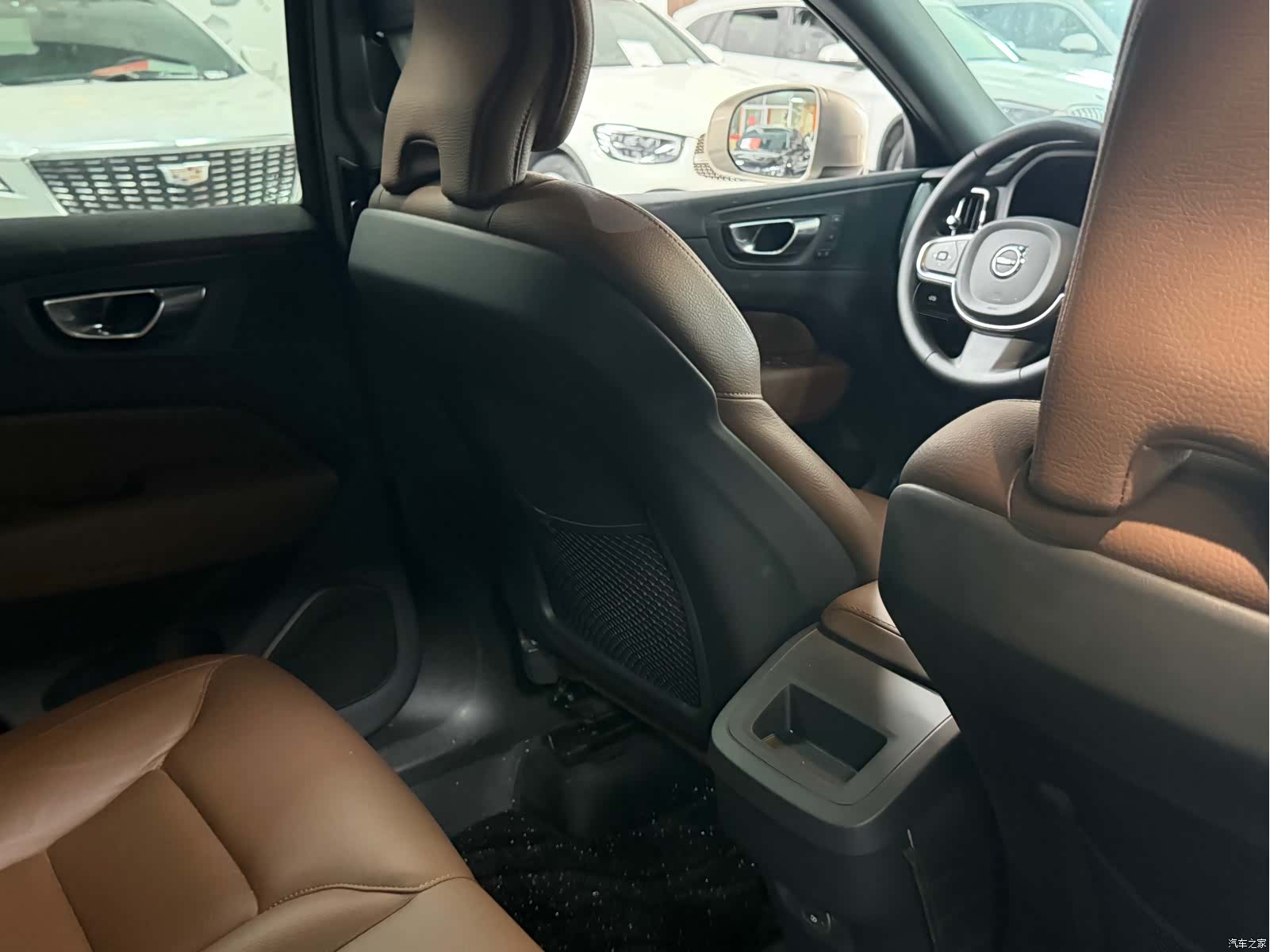 Volvo XC60, 2024 13