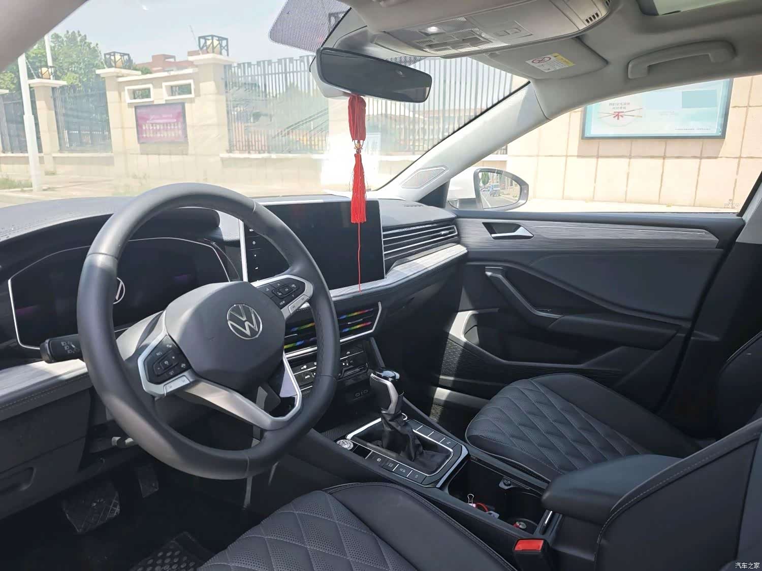 Volkswagen Sagitar, 2022 7