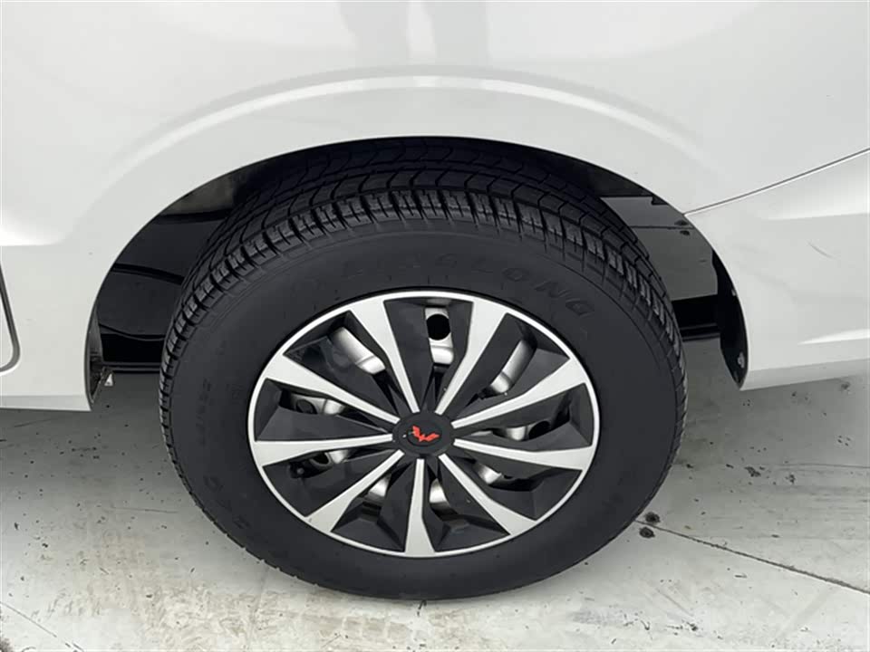 Wuling Wuling Hongguang V