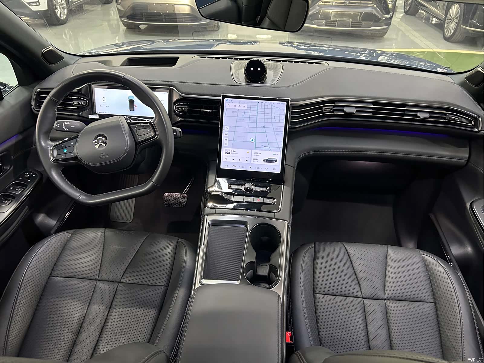 NIO ES8, 2021 11