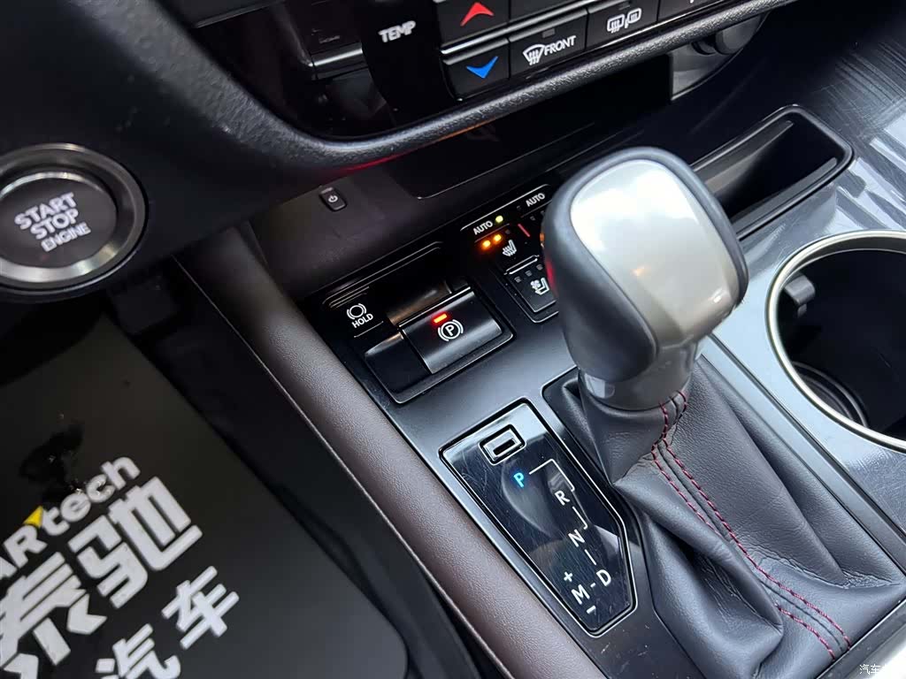 Lexus RX, 2022 25