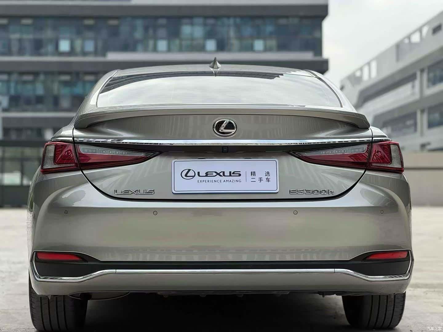 Lexus ES, 2024 8
