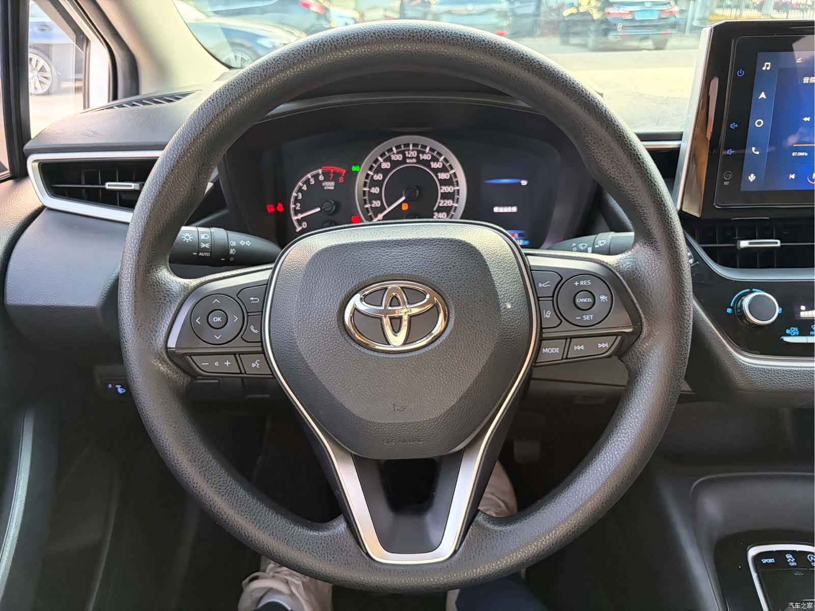 Toyota Corolla, 2022 11