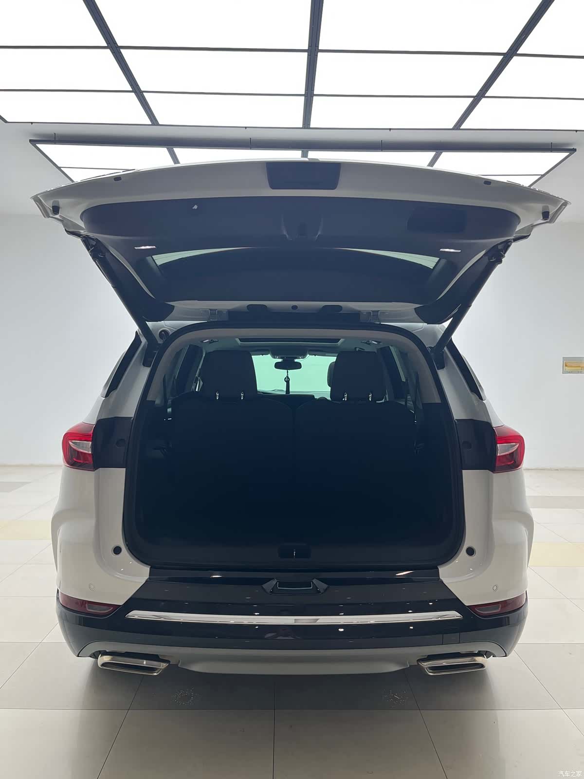 Buick Enclave, 2021 12